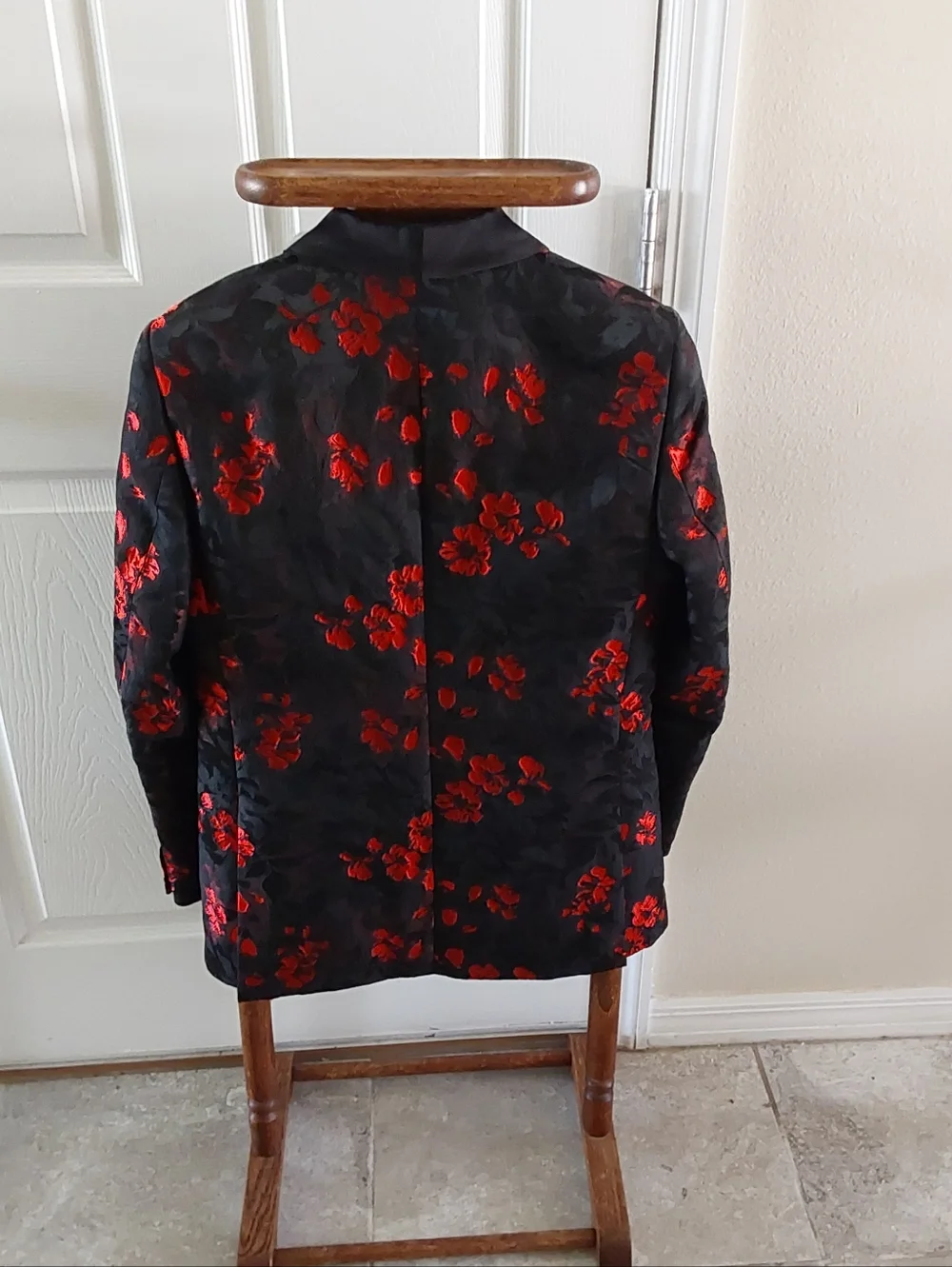 NWOT Bespoke Tazzio Men's‎ Floral Jacquard Blazer in size Medium